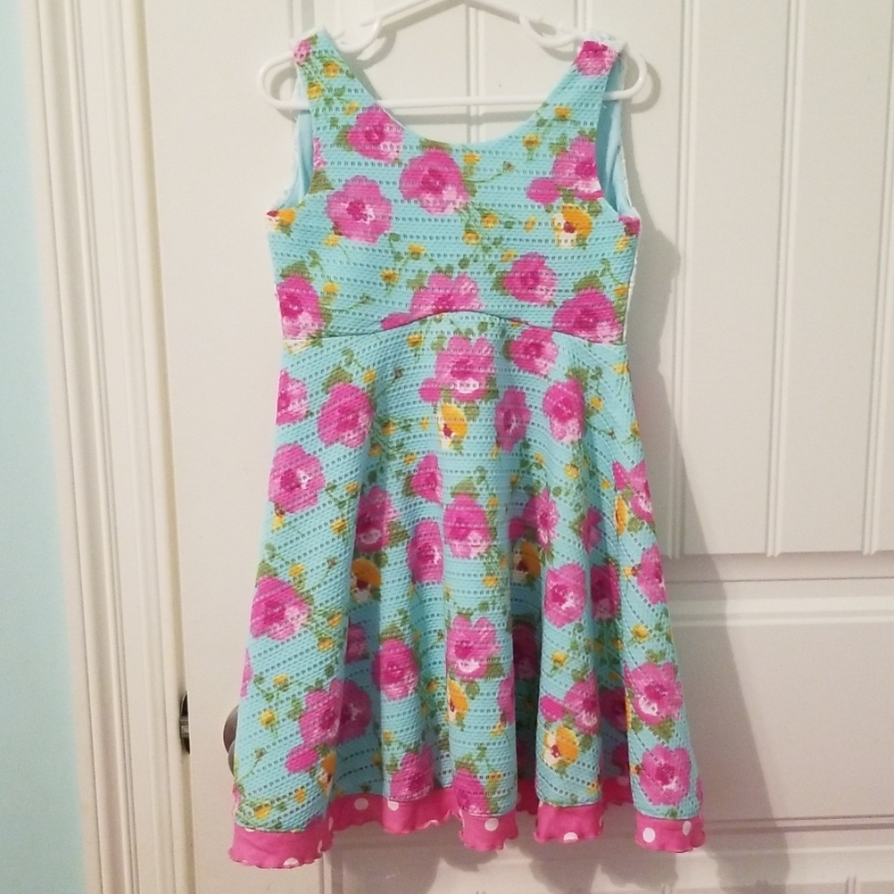 Girls dress
